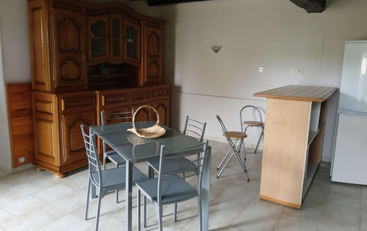 Maison SAINT-ANDRE-LES-VERGERS (10120)  75 m2 670 € 