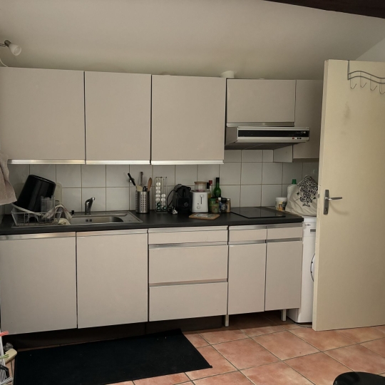 Appartement REMOULINS (30210) 36.00m2 505 € 