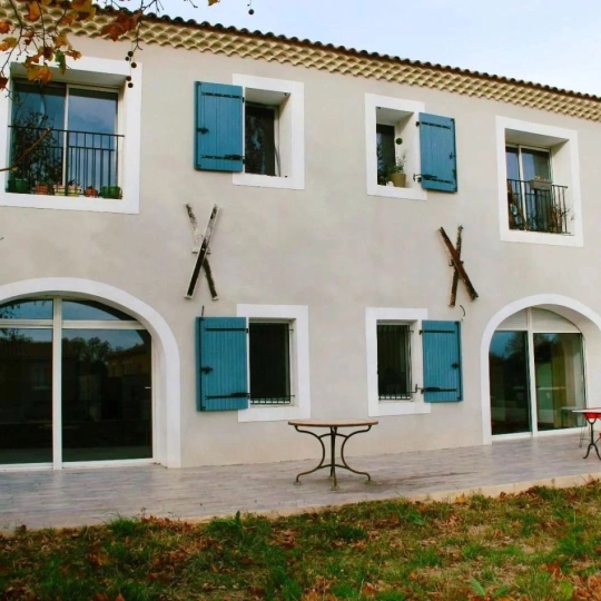 3 Pièces SORGUES (84700) 121.00m2  - 240 000 € 