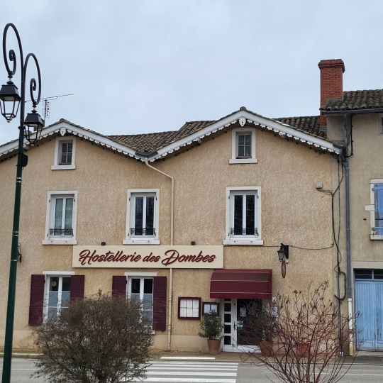 Local / Bureau BOULIGNEUX (01330) 1.00m2 210 000 € 