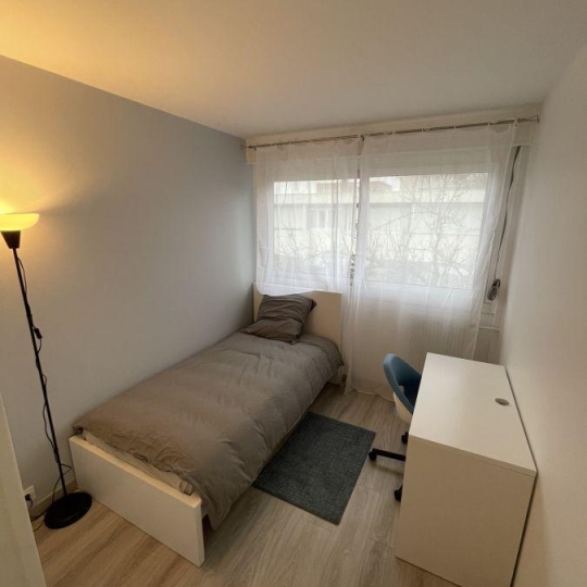 Appartement CERGY (95000) 10.00m2 530 € 