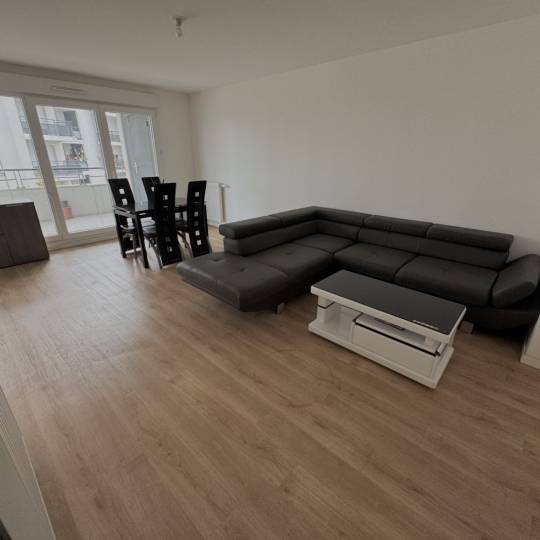 Appartement ROMAINVILLE (93230) 64.00m2 1 350 € 