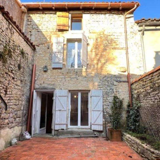 Maison VERTEUIL-SUR-CHARENTE (16510) 135.00m2  - 117 200 € 