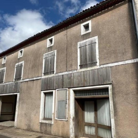 Maison CHAMPAGNE-MOUTON (16350) 0.00m2  - 23 000 € 