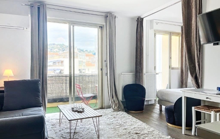 Studio CANNES (06400)  27 m2 285 000 € 