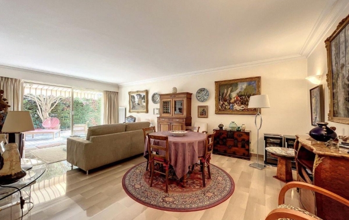 3 Pièces CANNES (06400)  95 m2 898 000 € 