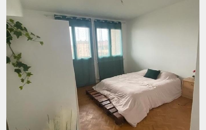 3 Pièces MACON (71000)  58 m2 715 € 