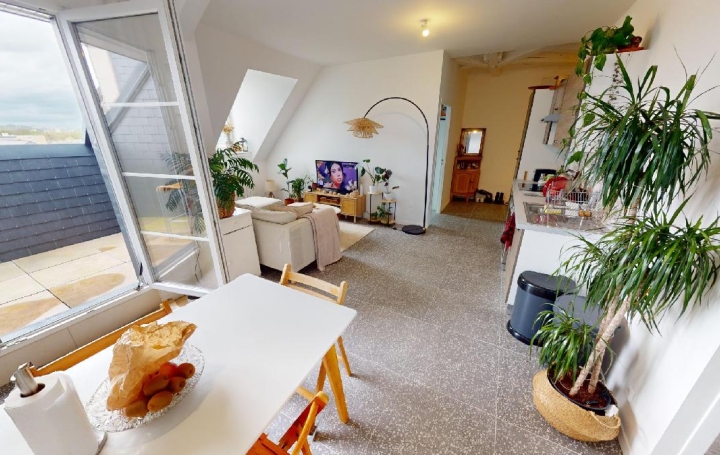 4 Pièces LE MANS (72000)  75 m2 210 195 € 