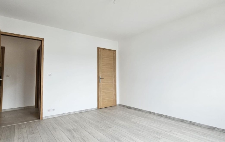 3 Pièces CHAMBERY (73000)  102 m2 1 850 € 