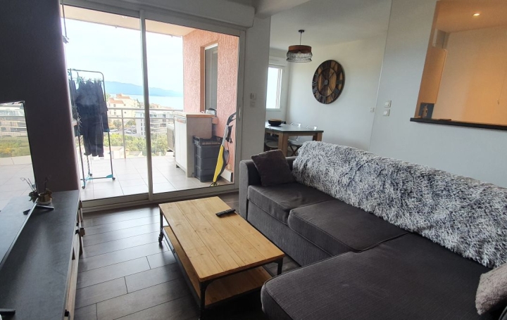 2 Pièces AJACCIO (20090)  46 m2 795 € 