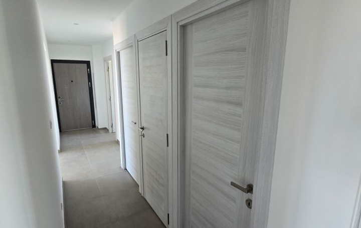 4 Pièces AJACCIO (20090)  100 m2 330 000 € 