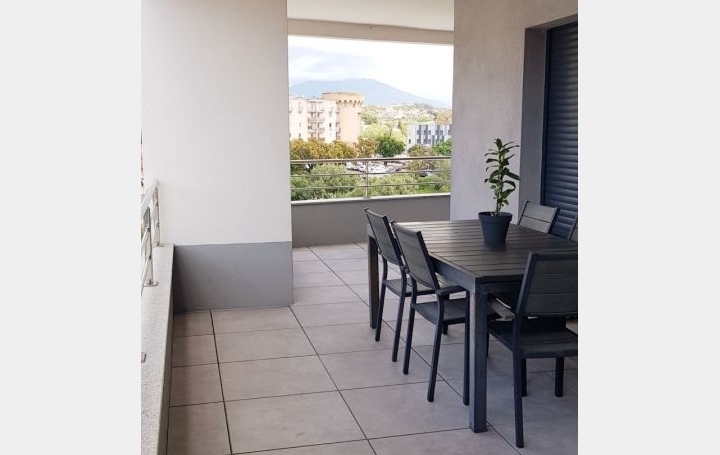 3 Pièces AJACCIO (20090)  72 m2 355 000 € 