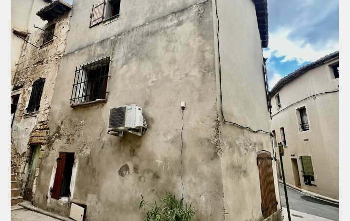 Maison de village SAINT-GILLES (30800)  75 m2 105 000 € 