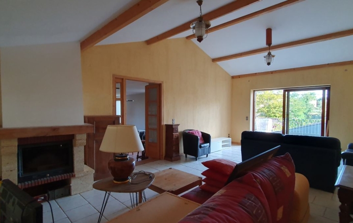 Maison LE BOIS-D'OINGT (69620)  213 m2 465 000 € 