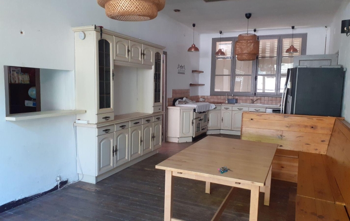 Maison LE TECH (66230)  228 m2 158 500 € 