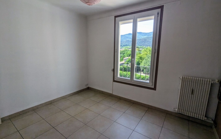 3 Pièces CERET (66400)  67 m2 147 500 € 