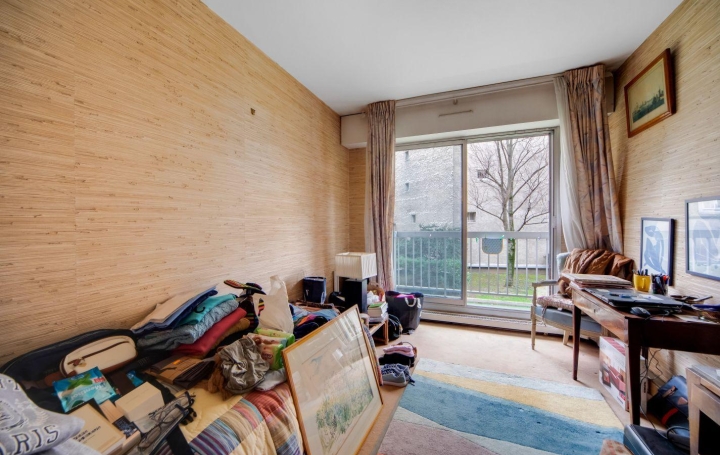 4 Pièces PARIS (75017)  100 m2 250 000 € 