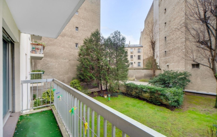 4 Pièces PARIS (75017)  100 m2 250 000 € 