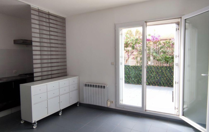 2 Pièces MARSEILLAN (34340)  46 m2 590 € 