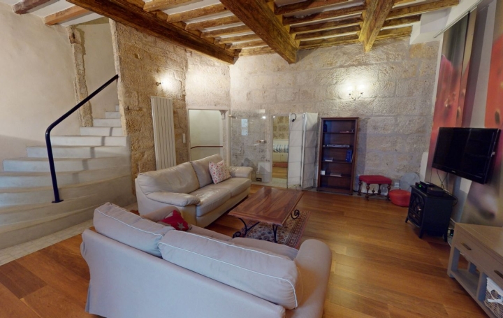 Maison LOUPIAN (34140)  246 m2 1 350 € 