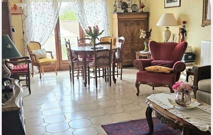 Maison MEZE (34140)  145 m2 529 000 € 