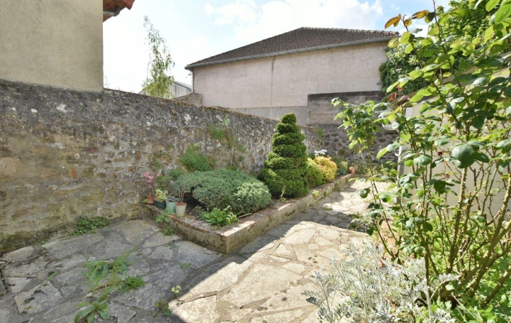 Maison CHOLET (49300)  66 m2 137 800 € 