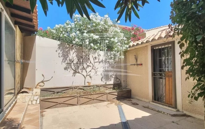 Maison VEDENE (84270)  117 m2 303 000 € 