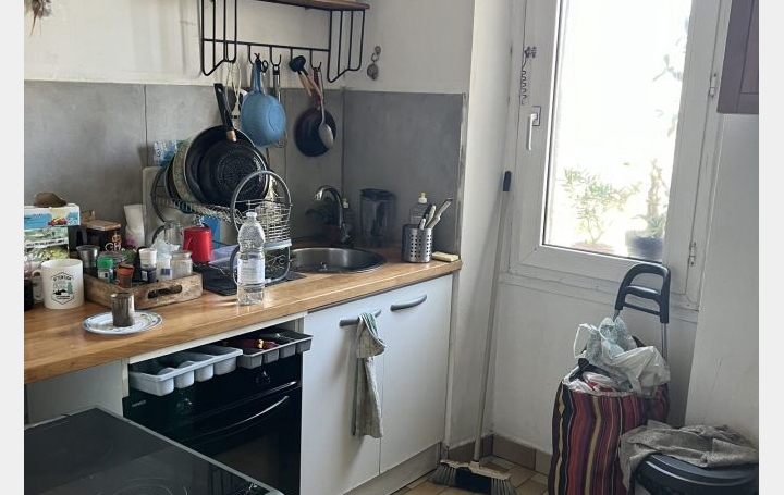 3 Pièces MARSEILLE (13003)  49 m2 100 000 € 