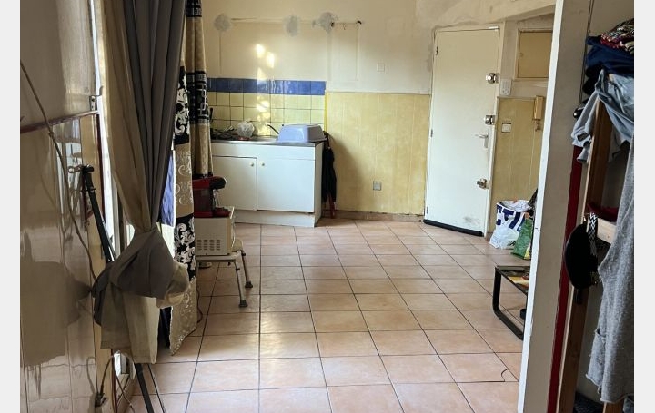 Réseau Immo-diffusion : Appartement P3  MARSEILLE 3ème 48 m2 55 000 € 