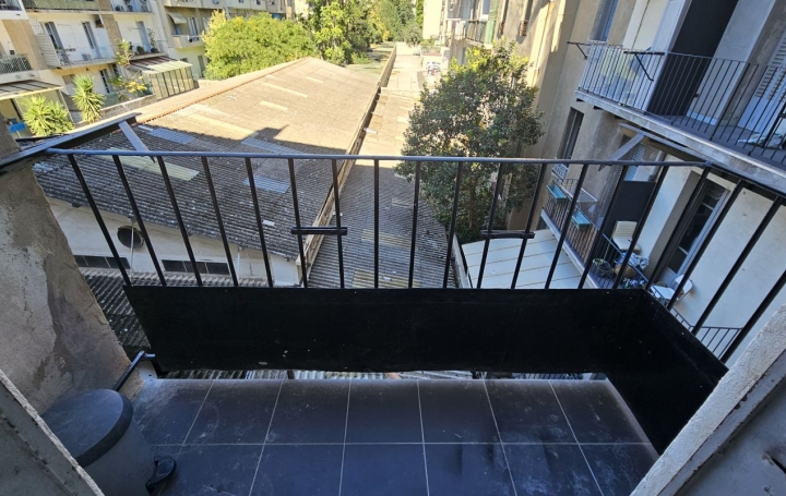 2 Pièces MARSEILLE (13004)  38 m2 158 000 € 