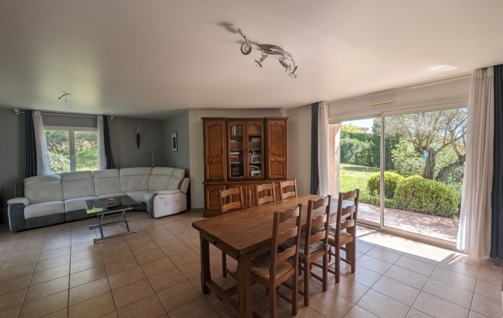 Maison MONTELIMAR (26200)  124 m2 420 000 € 