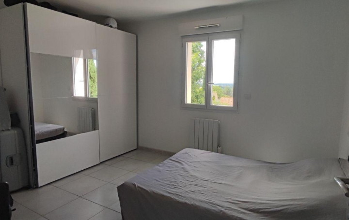 4 Pièces CABRIERES (30210)  90 m2 1 050 € 