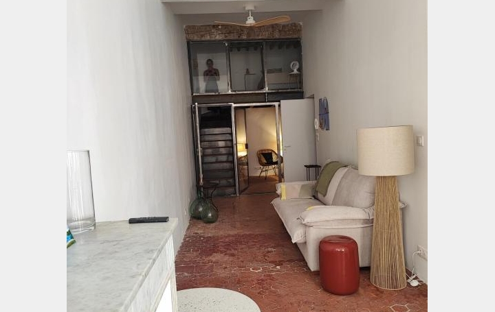 3 Pièces LA CIOTAT (13600)  55 m2 1 350 € 