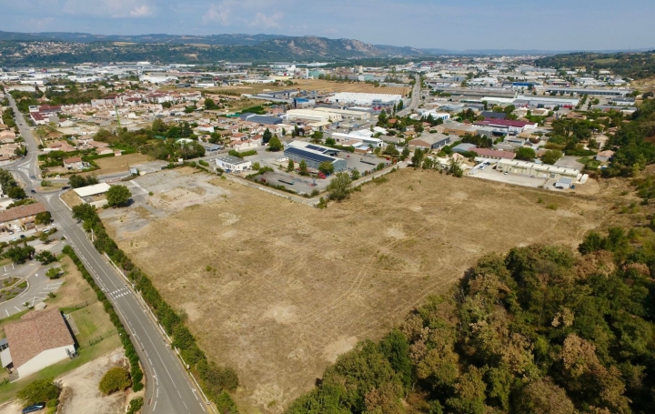 Terrain PORTES-LES-VALENCE (26800) 0 m<sup>2</sup> 96 000 € 