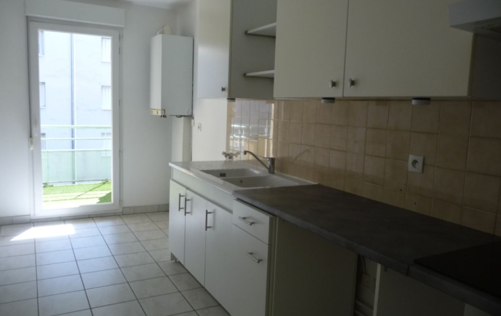 3 Pièces GRENOBLE (38100)  72 m2 845 € 