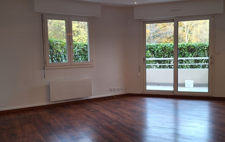 2 Pièces MEYLAN (38240)  57 m2 780 € 