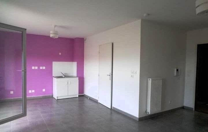 Studio FEYZIN (69320)  33 m2 109 000 € 