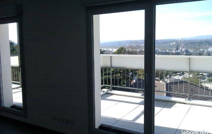 Studio FEYZIN (69320)  33 m2 109 000 € 