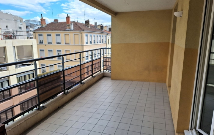 4 Pièces LYON (69003)  87 m2 449 000 € 