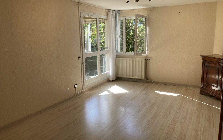 3 Pièces GRENOBLE (38000)  65 m2 155 000 € 