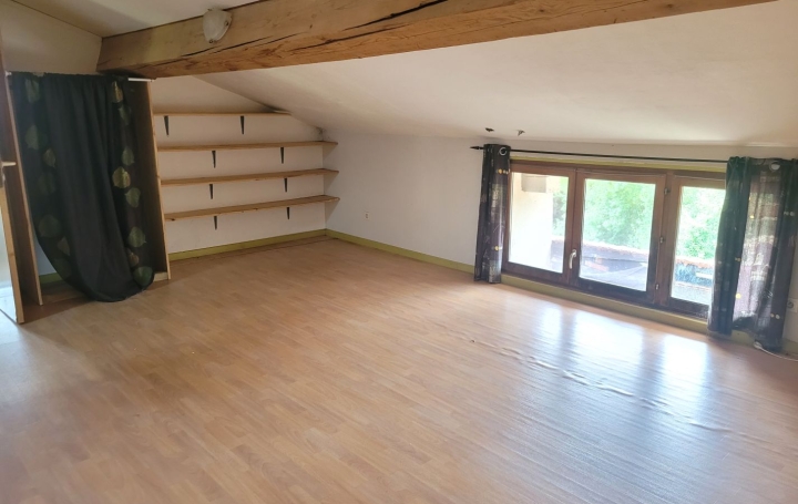 3 Pièces SAVIGNY (69210)  50 m2 500 € 