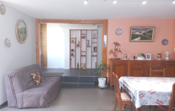 2 Pièces BESSENAY (69690)  86 m2 170 000 € 