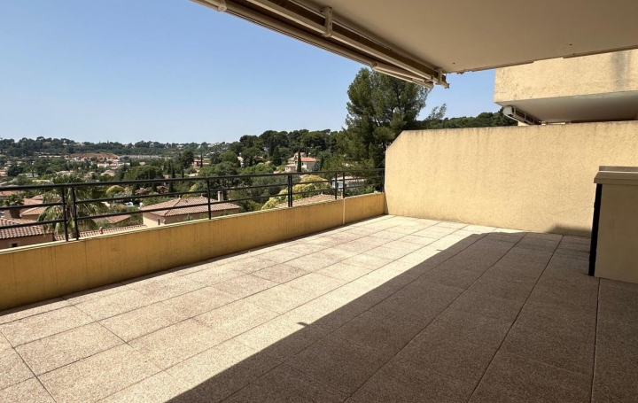 3 Pièces MARSEILLE (13012)  66 m2 1 390 € 