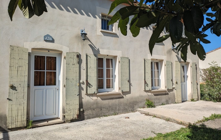 Maison GALLARGUES-LE-MONTUEUX (30660)  35 m2 81 000 € 