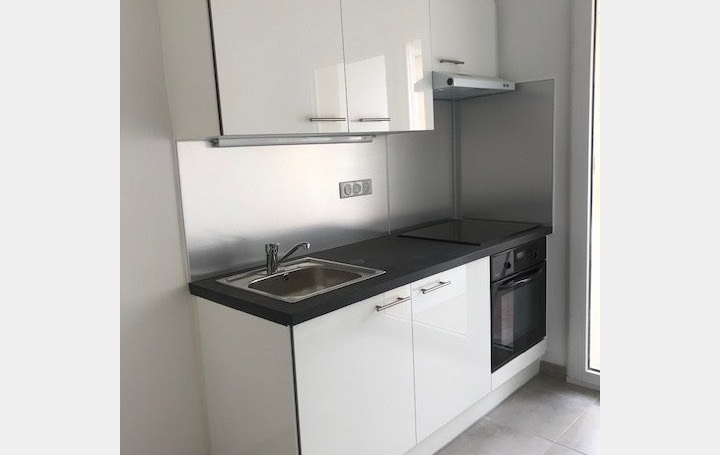 Appartement NIMES (30900) 44 m<sup>2</sup> 613 € 