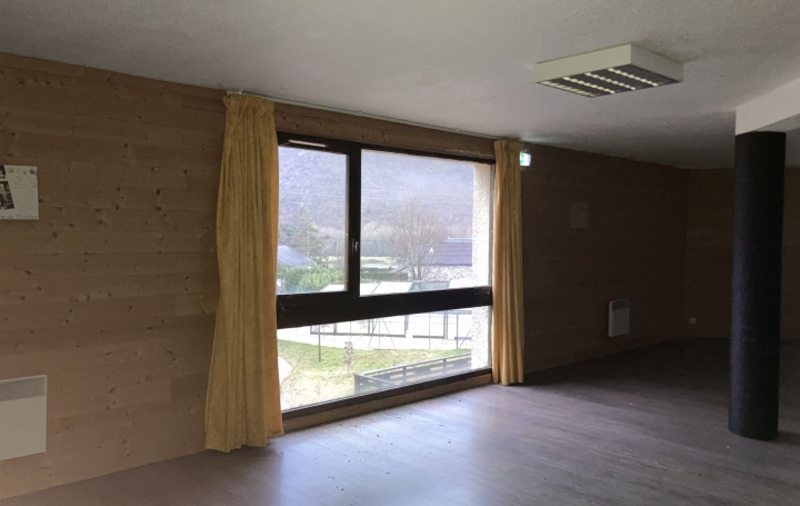 4 Pièces BIELLE (64260)  108 m2 59 000 € 