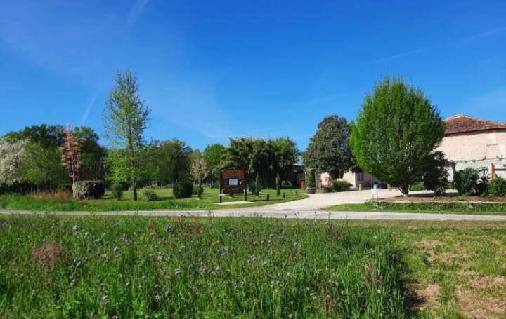 Domaine JONZAC (17500)  116 m2 715 000 € 