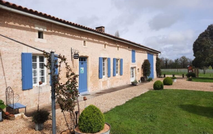 Domaine JONZAC (17500)  116 m2 715 000 € 