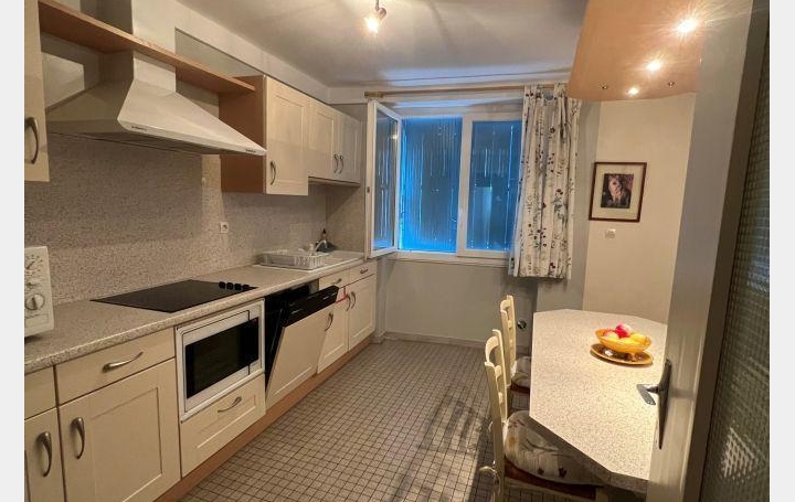 Réseau Immo-diffusion : Maison  SURBA  93 m2 690 € 