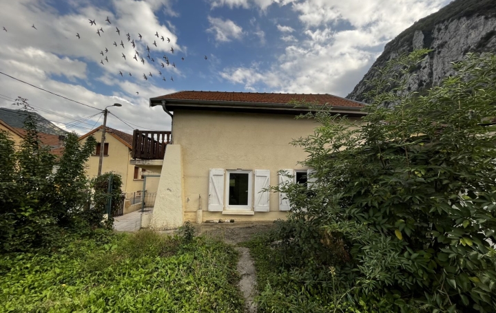 Réseau Immo-diffusion : Maison  TARASCON-SUR-ARIEGE  49 m2 67 000 € 